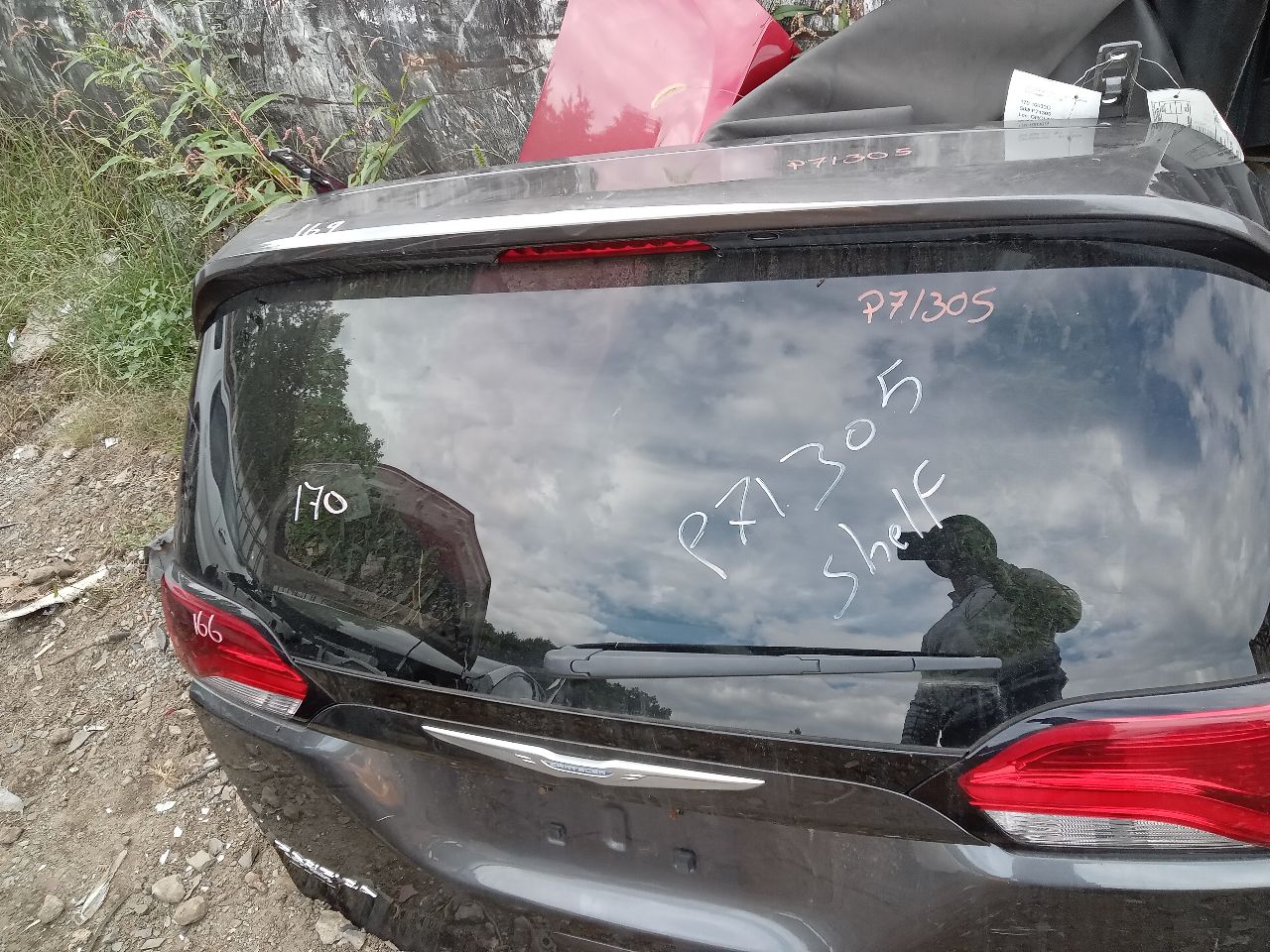 2017 CHRYSLER PACIFICA 6cyl Gasoline 3.6 Decklid  Tailgate - 188713 — photo 3