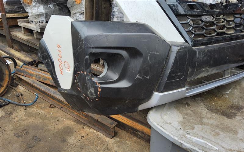 2021 SUBARU FORESTER BUMPER ASSY, FRONT - 18985 — photo 1