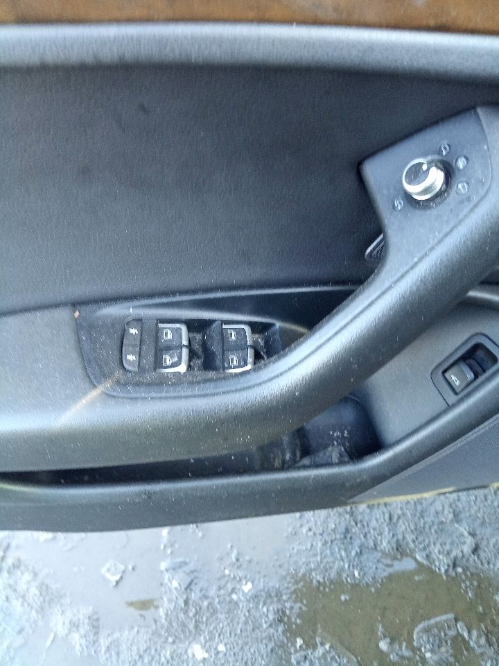 2015 AUDI A6 4cyl Gasoline Turbo 2.0 Radiators - 190565 — photo 5
