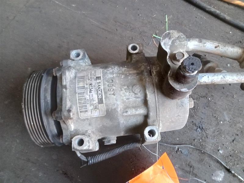 2000 JEEP CHEROKEE 6cyl Gasoline 4.0 AC COMPRESSOR - 190582