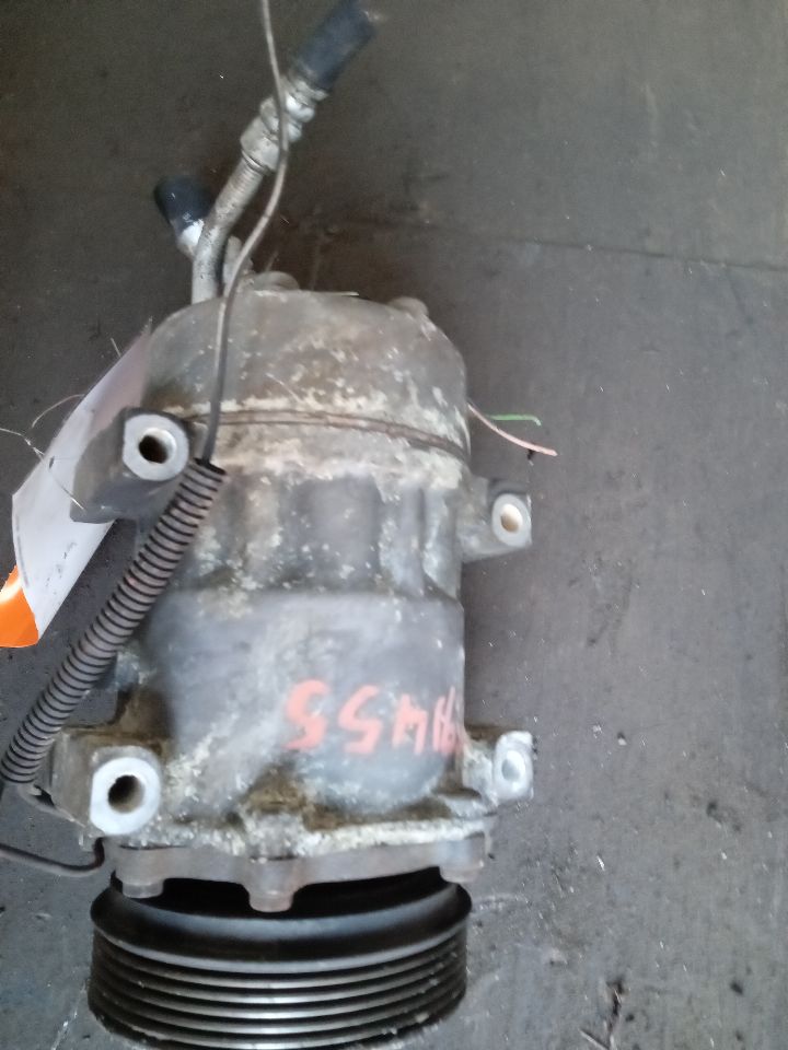 2000 JEEP CHEROKEE 6cyl Gasoline 4.0 AC COMPRESSOR - 190582 — photo 2