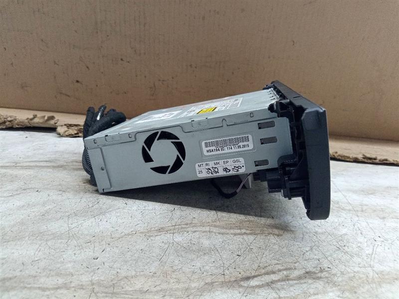 2015 AUDI A6 4cyl Gasoline Turbo 2.0 Radio Audio - 190635 — photo 8