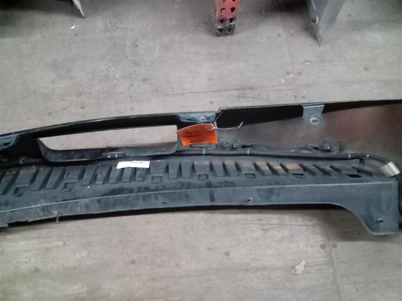 2007 GMC YUKON BUMPER ASSY, REAR - 191123 — photo 2
