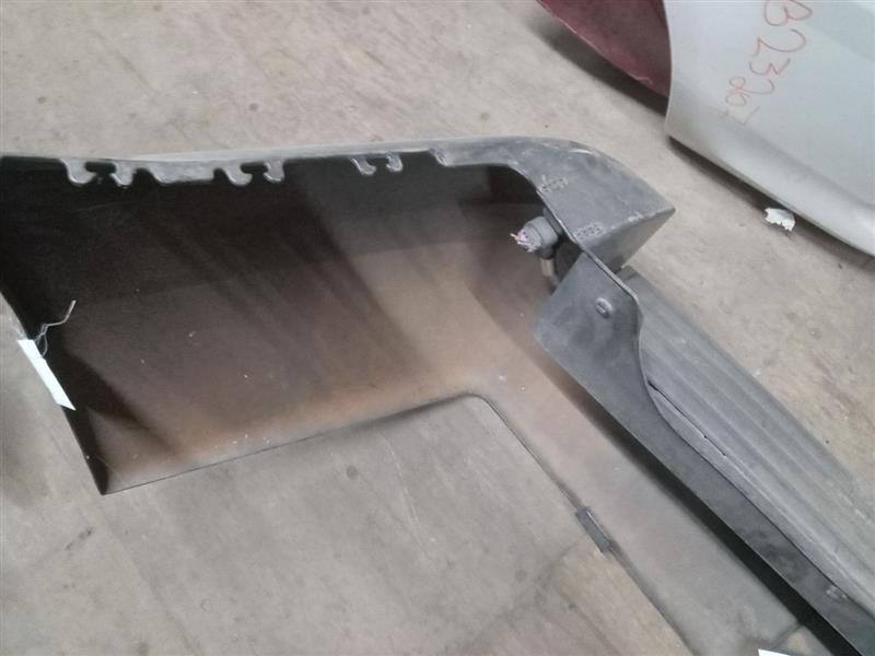 2007 GMC YUKON BUMPER ASSY, REAR - 191123 — photo 7