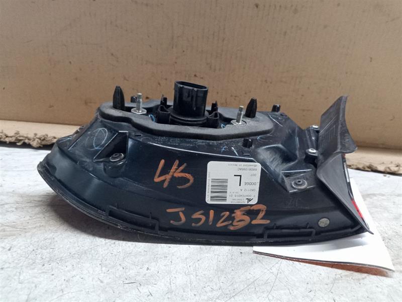 2013 DODGE DART 4cyl Gasoline 2.0 Left TAIL LAMP - 191139 — photo 2