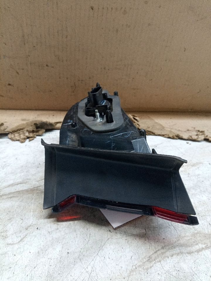 2013 DODGE DART 4cyl Gasoline 2.0 Left TAIL LAMP - 191139 — photo 6