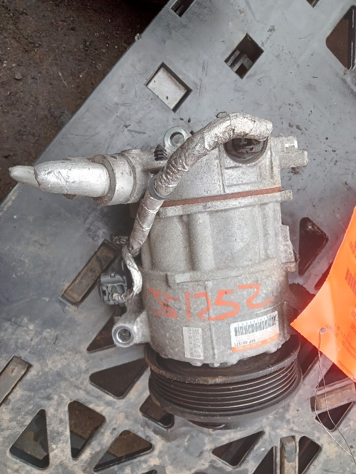 2013 DODGE DART 4cyl Gasoline 2.0 AC COMPRESSOR - 191622