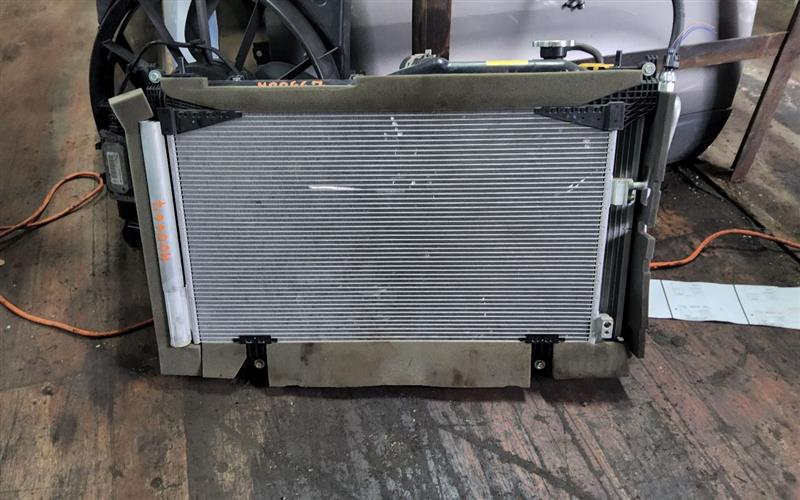2021 SUBARU FORESTER AC CONDENSER - 19226 — photo 2