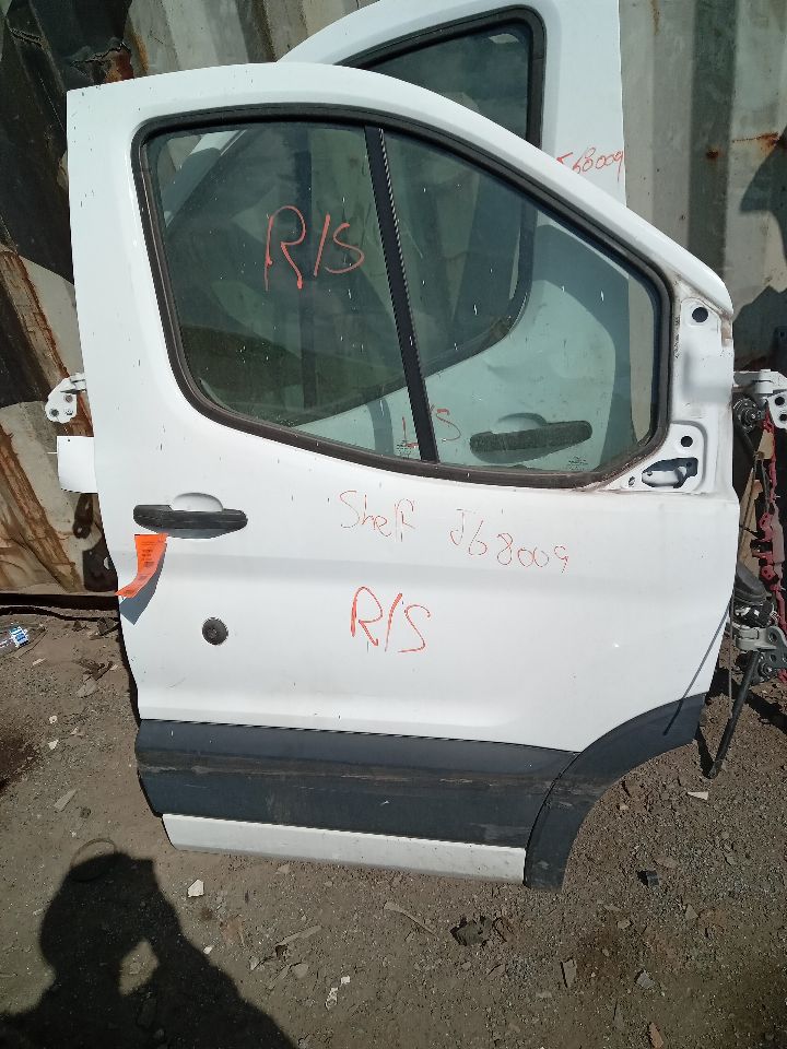 2015 FORD TRANSIT 350 3.7L 6cyl Gasoline VVT Right DOOR ASSEMBLY, FR - 192484