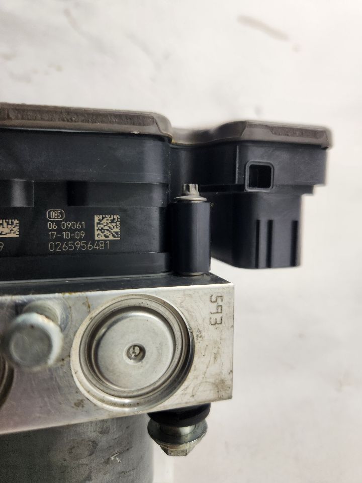 2018 MASERATI QUATTROPO 3.0L 6cyl Turbo Gasoline Anti-lock Brake Pts - 192532 — photo 6