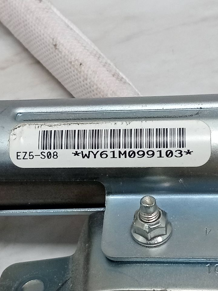 2011 SUBARU LEGACY 4cyl Gasoline 2.5 Right AIR BAG - 19273 — photo 3