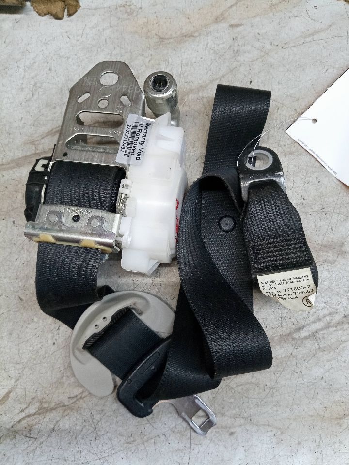 2013 TOYOTA PRIUS Seat Belt, Front - 193235