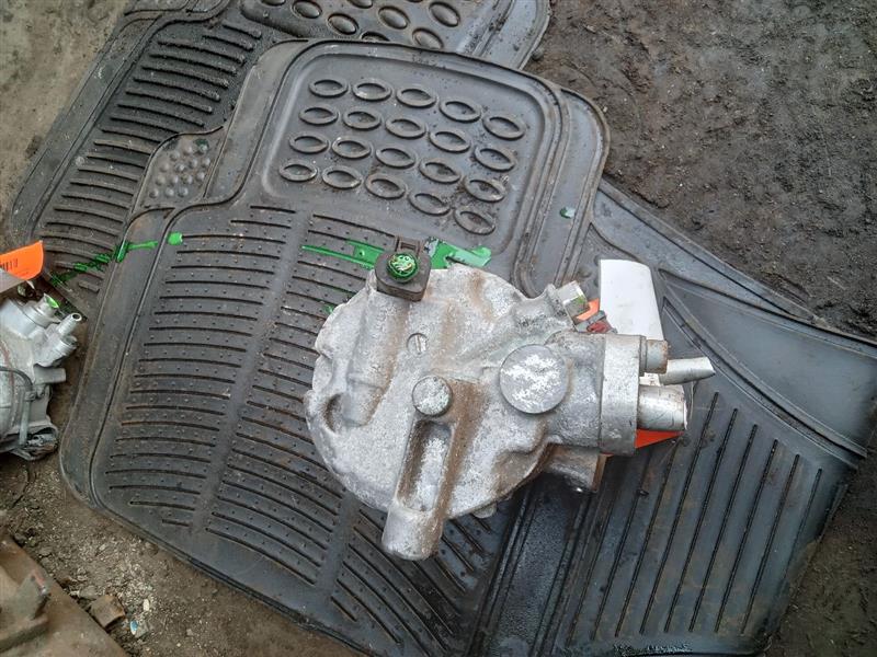 2018 VOLKSWAGEN TIGUAN AC COMPRESSOR - 193255 — photo 4