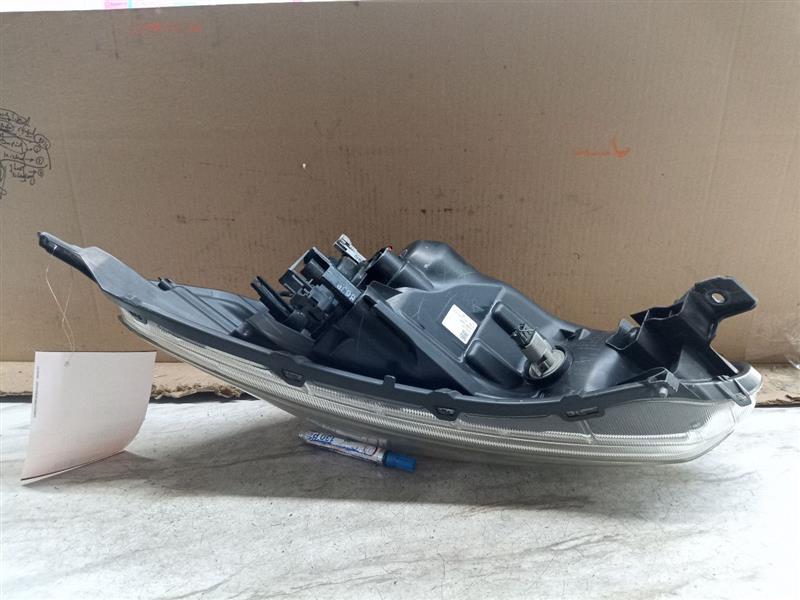 2018 MITSUBISHI MIRAGE Right HEADLAMP ASSEMBLY - 193583 — photo 2