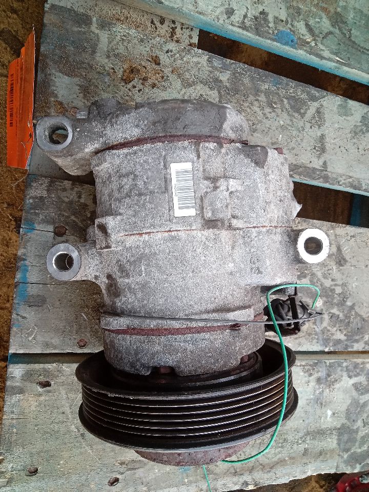 2009 GMC CANYON 5cyl gasoline 3.7 AC COMPRESSOR - 194102