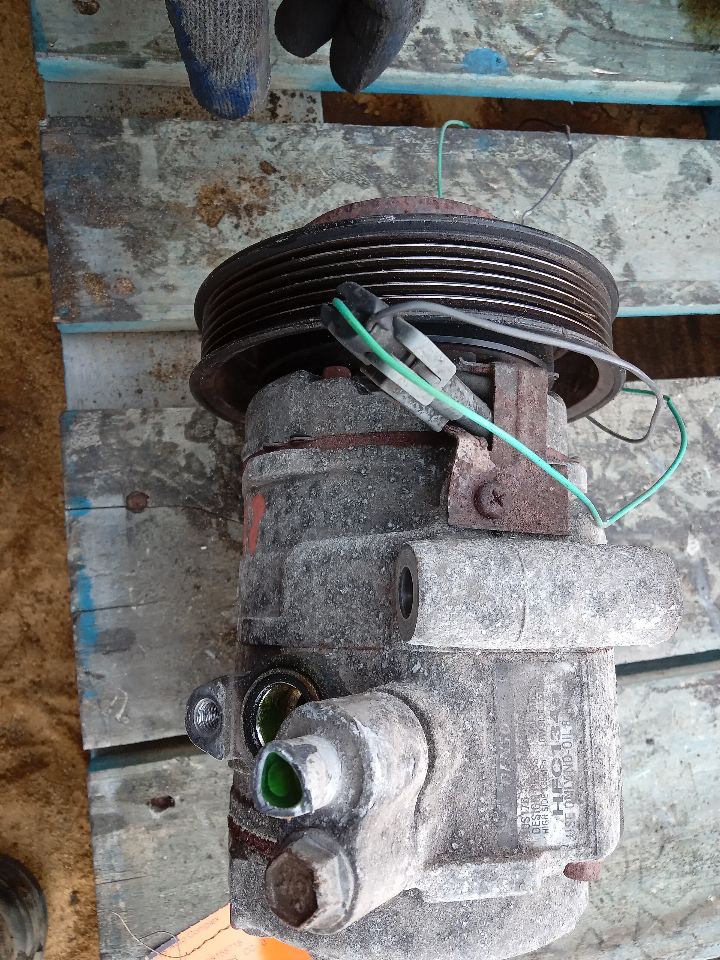 2009 GMC CANYON 5cyl gasoline 3.7 AC COMPRESSOR - 194102 — photo 4