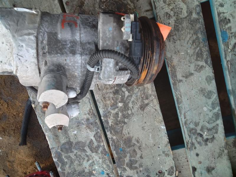2018 FORD TRANSIT 250 3.7L 6cyl Gasoline VVT AC COMPRESSOR - 194103 — photo 2