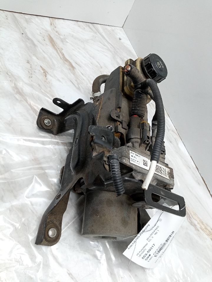 2013 NISSAN PATHFINDER PS Pump/Motor - 19415 — photo 1