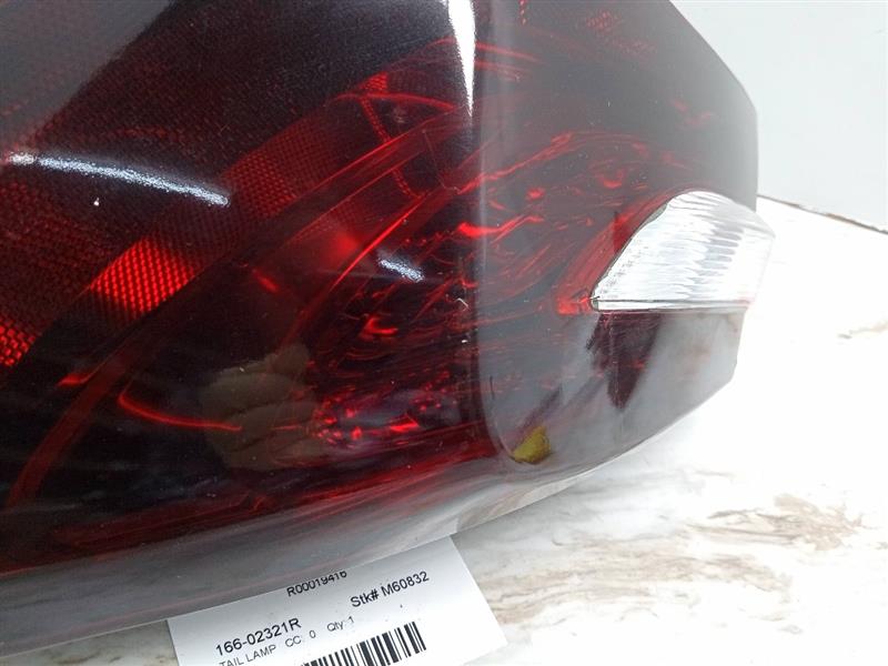2013 CHRYSLER 200 6 cyl Gas Flex Fuel 3.6 Right TAIL LAMP - 19416 — photo 3