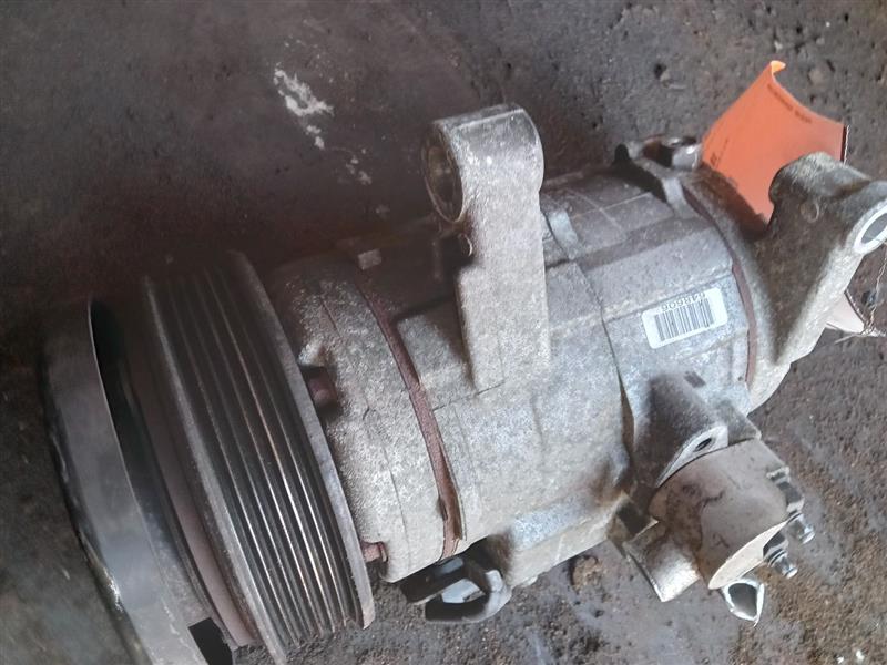 2007 DODGE DURANGO 8cyl Gasoline 4.7 FLEX AC COMPRESSOR - 194948