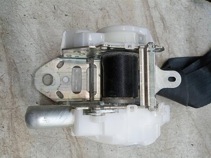 2012 LEXUS HS250H Seat Belt, Front - 195088 — photo 6