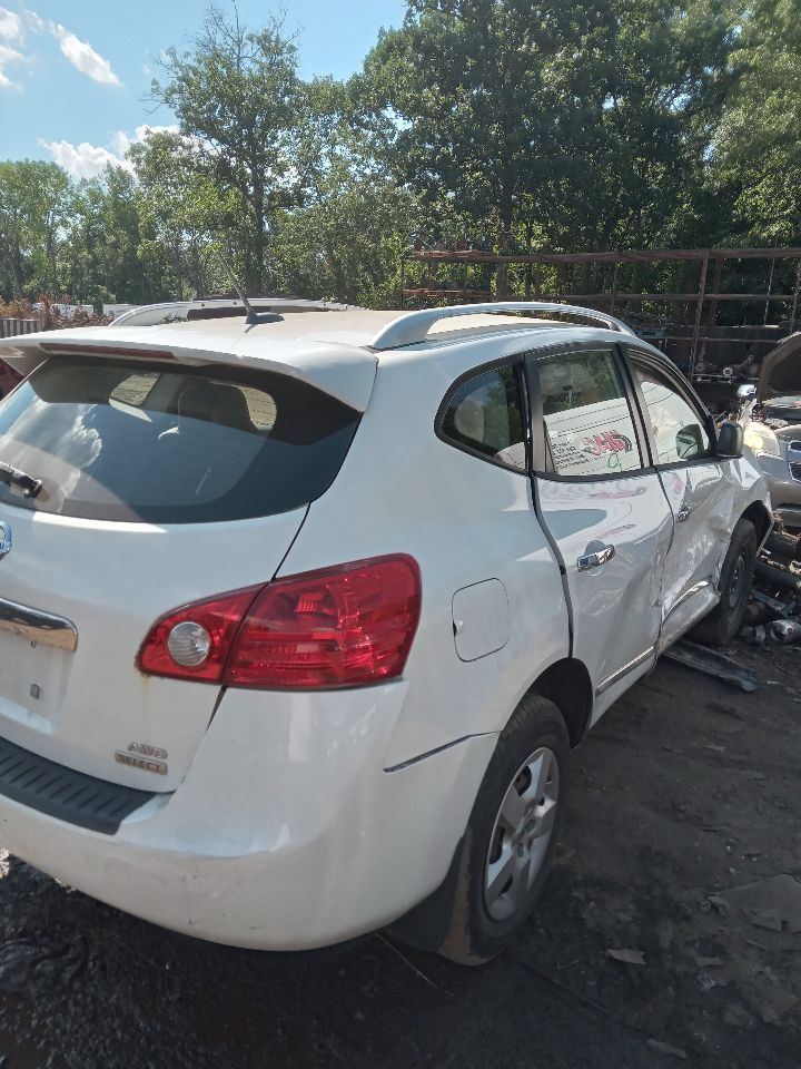 2014 NISSAN ROGUE 4cyl Gasoline 2.5 DOHC Chassis Cont Mod - 195437 — photo 2