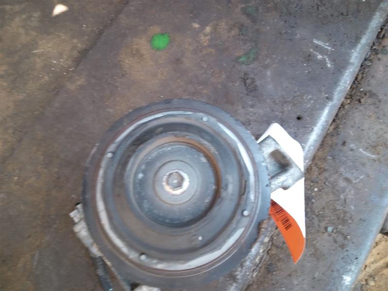 2015 NISSAN ROGUE 4cyl Gasoline 2.5 DOHC AC COMPRESSOR - 196105 — photo 4