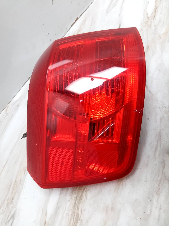 2015 GMC TERRAIN 6cyl Gasoline 3.6 Left TAIL LAMP - 19631 — photo 1