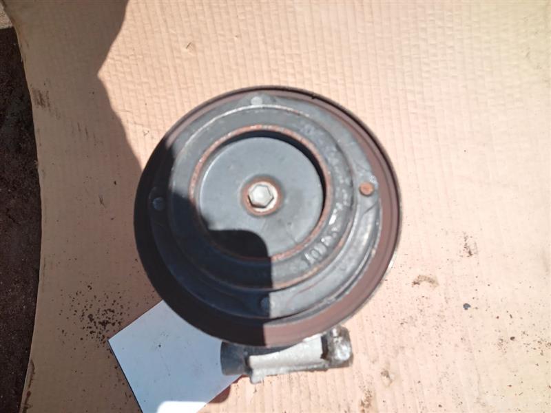 2013 DODGE DART 4cyl Gasoline 2.0 AC COMPRESSOR - 197996 — photo 4