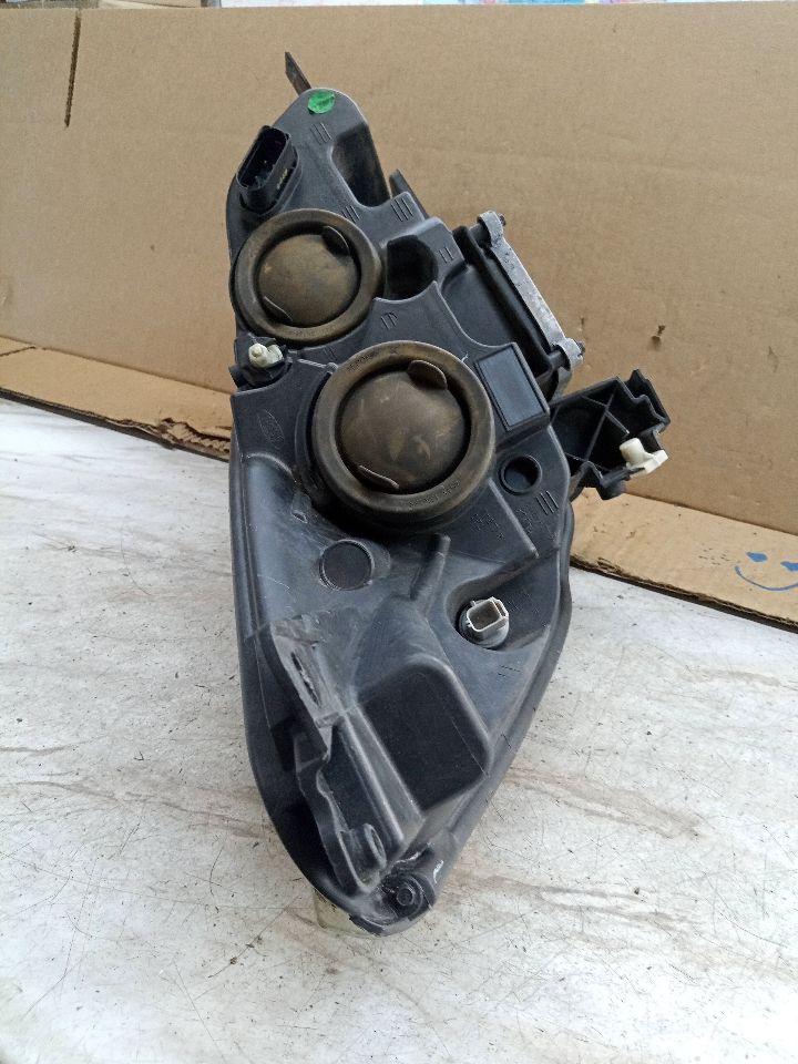 2015 FORD ESCAPE 4cyl 2.0 EcoBoost Left HEADLAMP ASSEMBLY - 198659 — photo 8