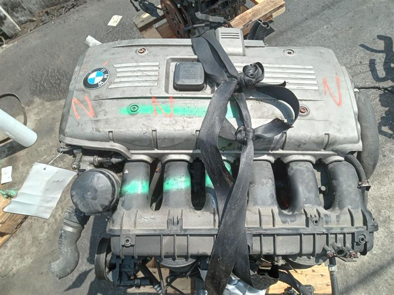 2006 BMW 325i 6cyl Gasoline 3.0 ENGINE ASSEMBLY - 200161 — photo 2