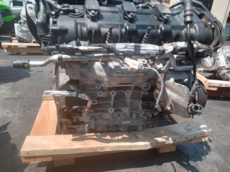 2015 DODGE CARAVAN 6cyl Gasoline 3.6 ENGINE ASSEMBLY - 201734 — photo 3