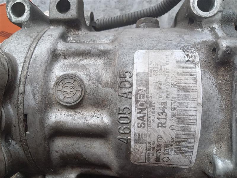 2002 DODGE 1500 PICKUP 8cyl Gasoline 5.9 AC COMPRESSOR - 202317 — photo 2