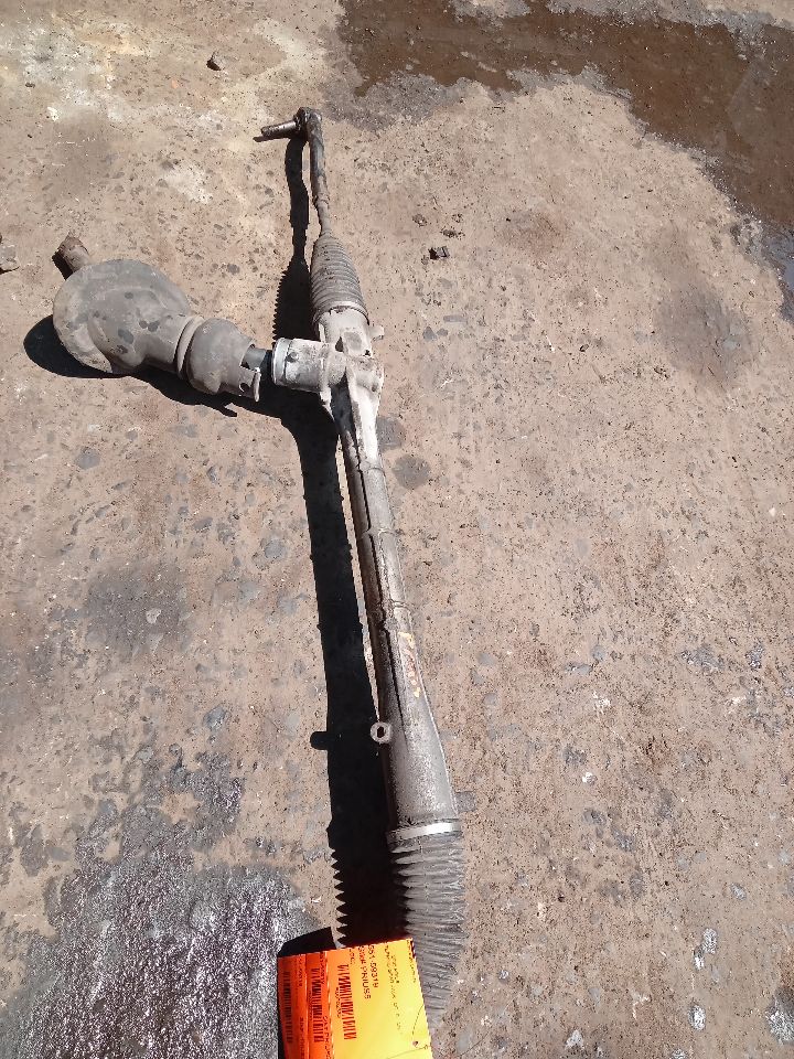 2005 TOYOTA PRIUS STEERING GEAR RACK - 202333 — photo 2