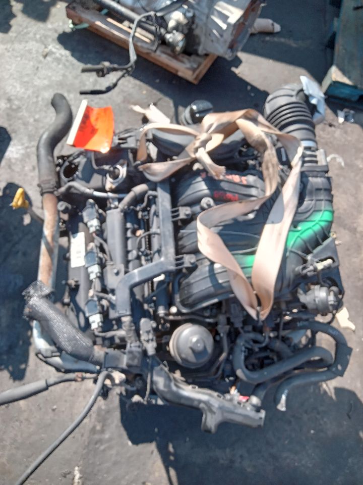 2010 HYUNDAI GENESIS 6cyl Gasoline 3.8 ENGINE ASSEMBLY - 202366