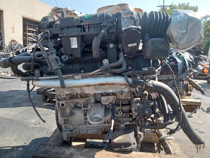 2010 HYUNDAI GENESIS 6cyl Gasoline 3.8 ENGINE ASSEMBLY - 202366 — photo 5