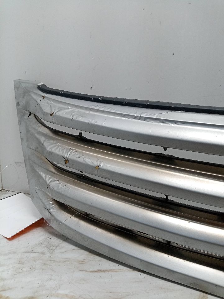 2011 TOYOTA AVALON GRILLE - 202940 — photo 3