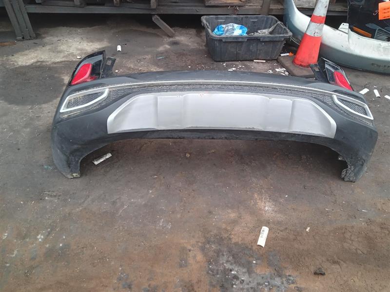 2021 KIA SELTOS 1.6L 4cyl Turbo Gasoline BUMPER ASSY, REAR - 202998 — photo 4
