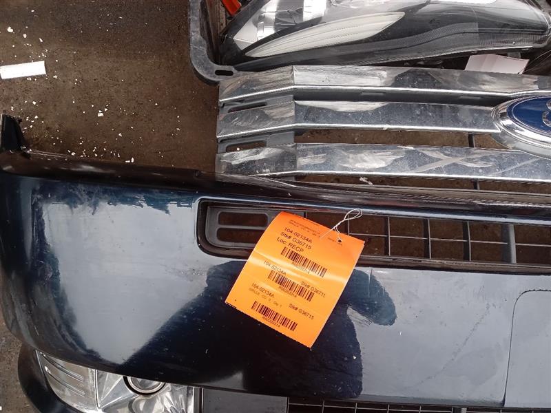 2009 FORD FLEX 6cyl Gasoline 3.5 GRILLE - 203314 — photo 6