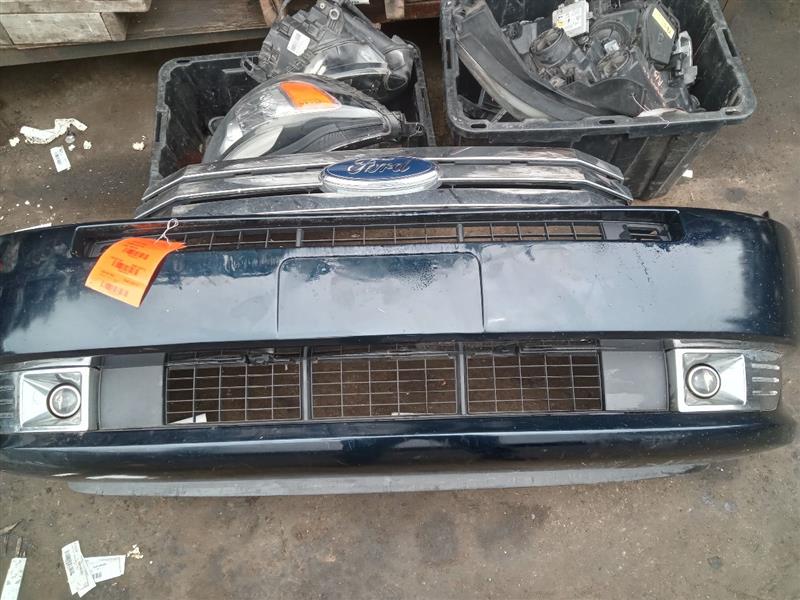 2009 FORD FLEX 6cyl Gasoline 3.5 GRILLE - 203314 — photo 8