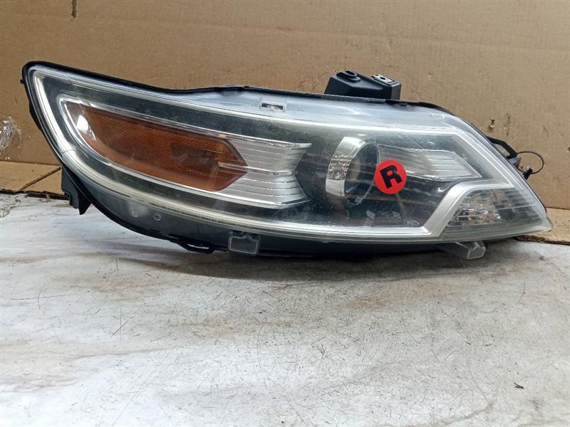 2010 FORD TAURUS 6cyl Gasoline Turbo 3.5 Right HEADLAMP ASSEMBLY - 203410
