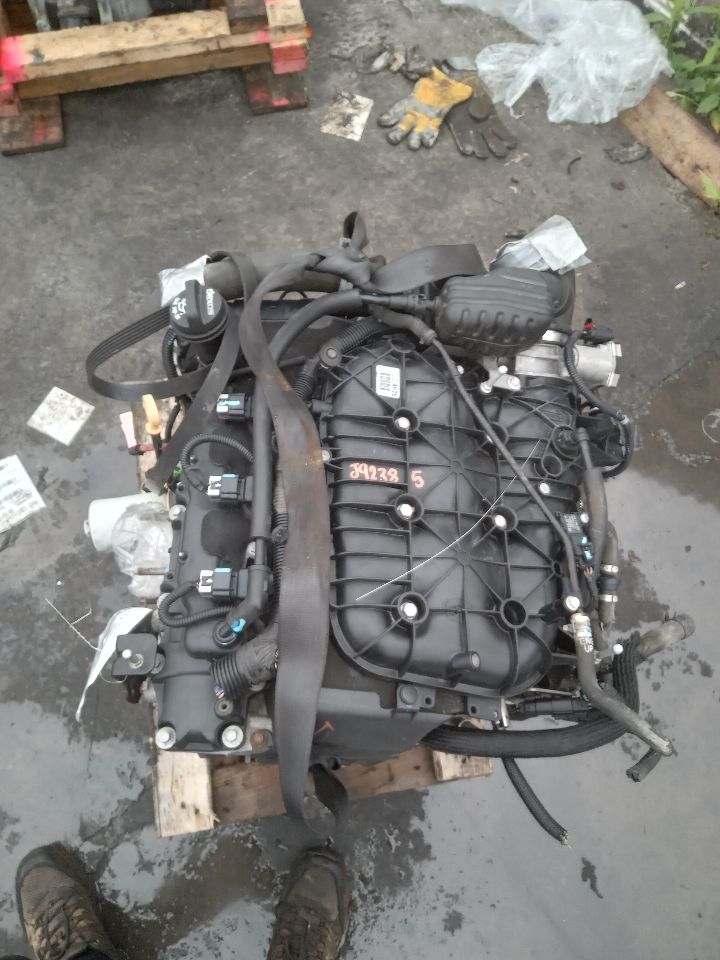 2012 CHEVROLET EQUINOX 6cyl Gasoline 3.0 Dohc ENGINE ASSEMBLY - 204533