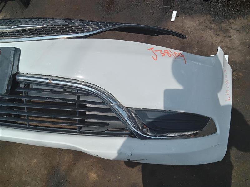 2015 CHRYSLER 200 4cyl Gasoline 2.4 BUMPER ASSY, FRONT - 204574 — photo 4