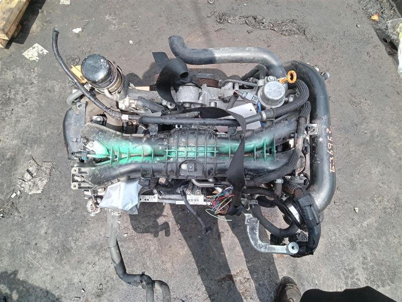 2017 SUBARU WRX 4cyl Gasoline Turbo 2.0 ENGINE ASSEMBLY - 204686
