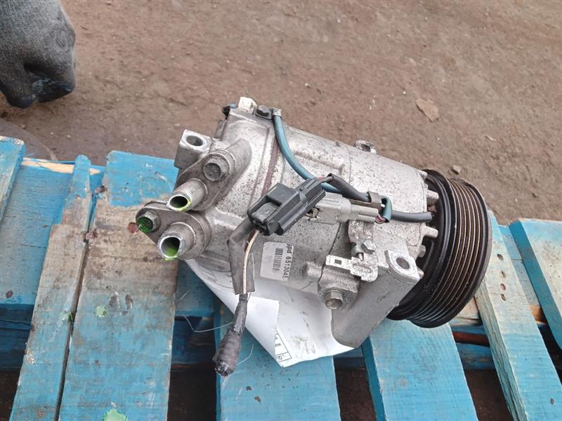 2014 NISSAN SENTRA 4cyl Gasoline 1.8 AC COMPRESSOR - 205008 — photo 4