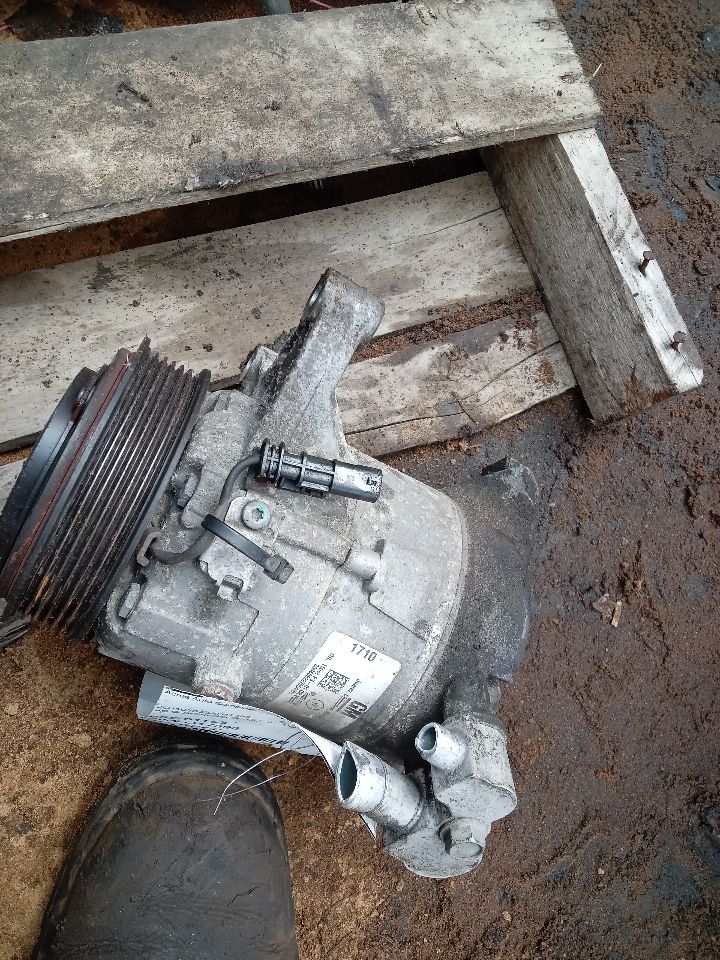 2018 CHEVROLET IMPALA 3.6L 6cyl Gasoline VVT AC COMPRESSOR - 205011