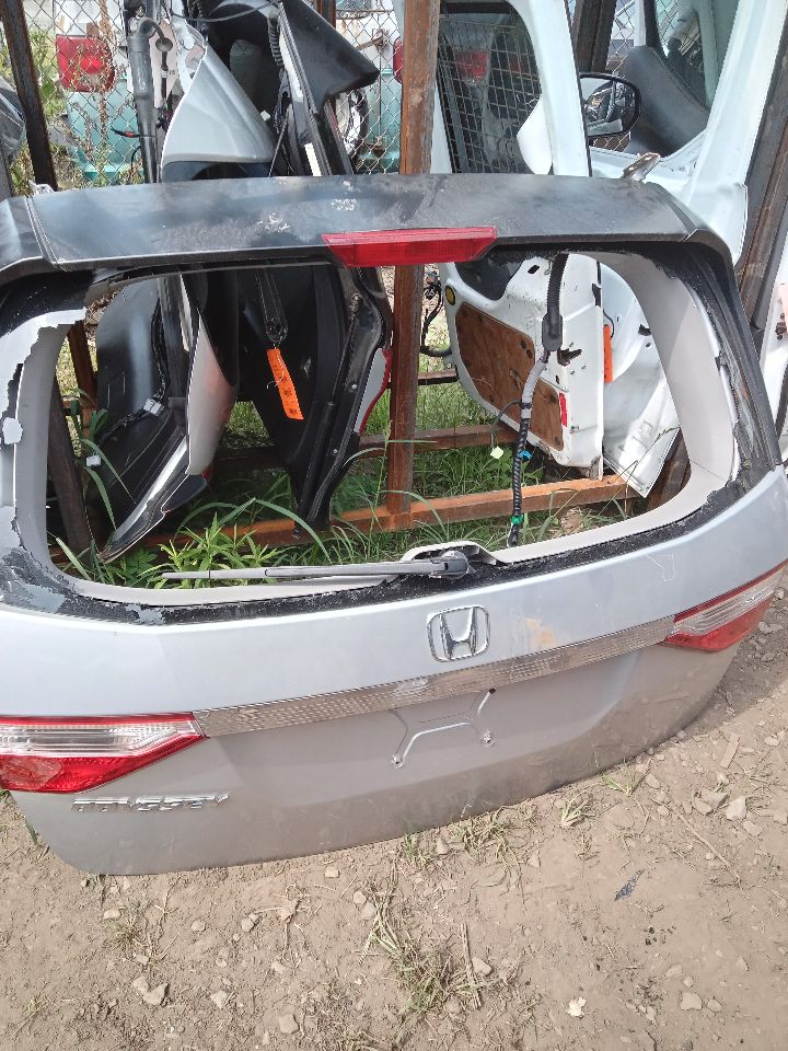 2011 HONDA ODYSSEY 6cyl Gasoline 3.5 Decklid  Tailgate - 205620