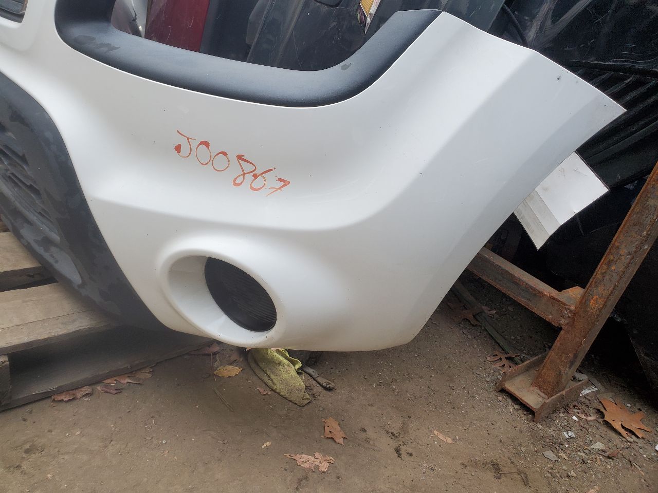 2012 KIA SOUL 4cyl Gasoline 2.0 BUMPER ASSY, FRONT - 205877 — photo 3
