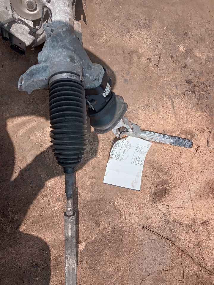 2019 INFINITI QX30 2.0L 4cyl Turbo Gasoline STEERING GEAR RACK - 207016