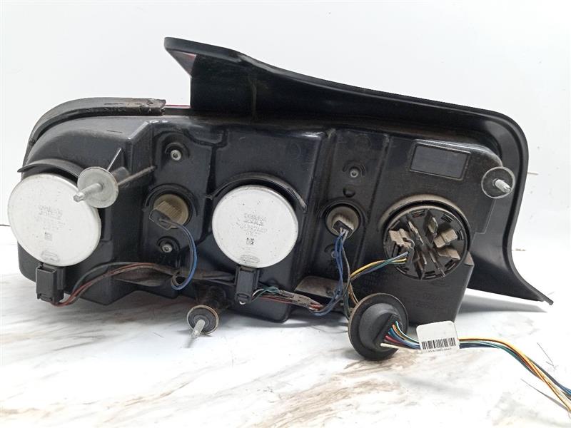 2011 FORD MUSTANG 6cyl Gasoline 3.7 Right TAIL LAMP - 20732 — photo 3